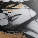 Portrait 229 Canvas Art 18" x 24" / 45 x 60 cm / Black
